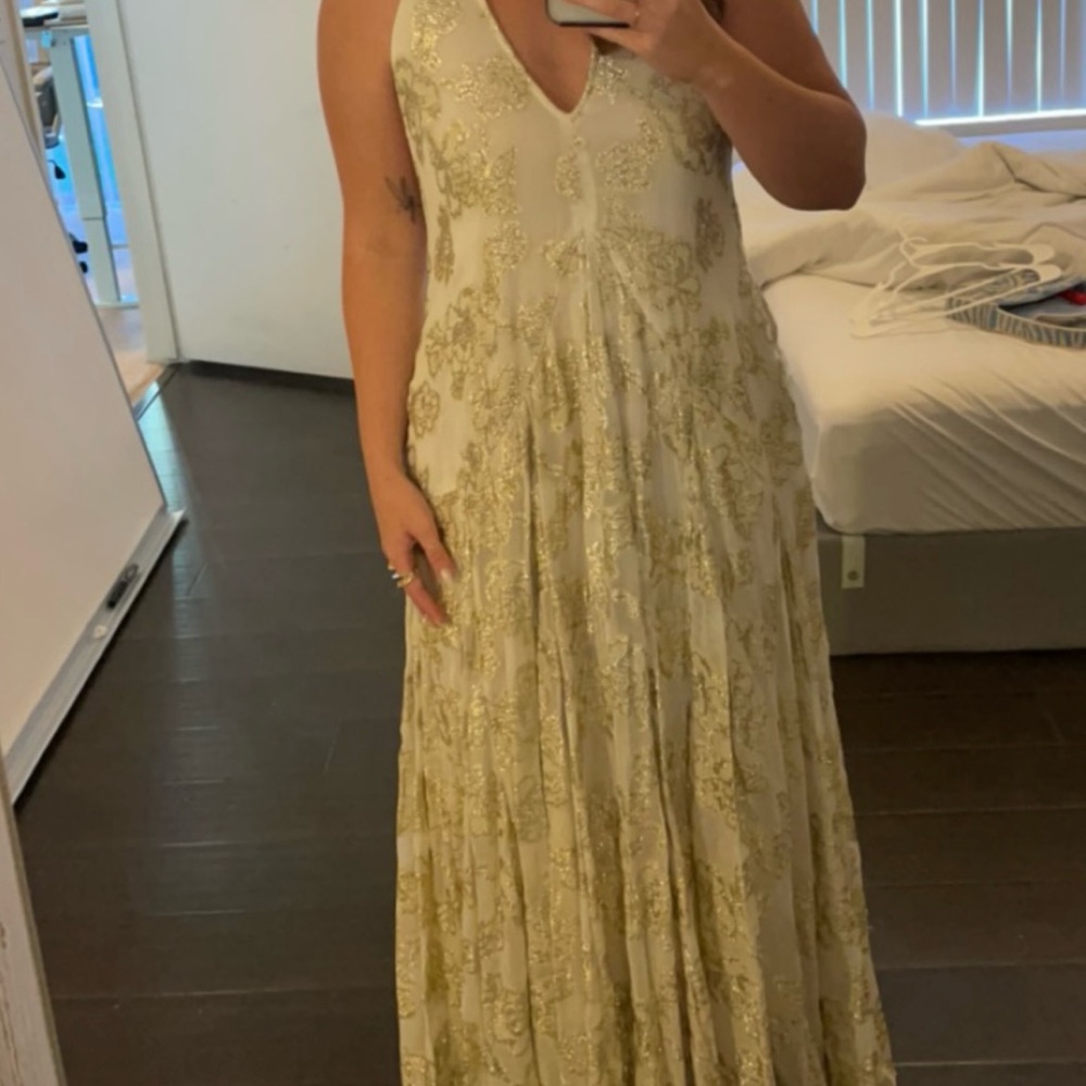 Elegant Cream and Gold Women's Dress